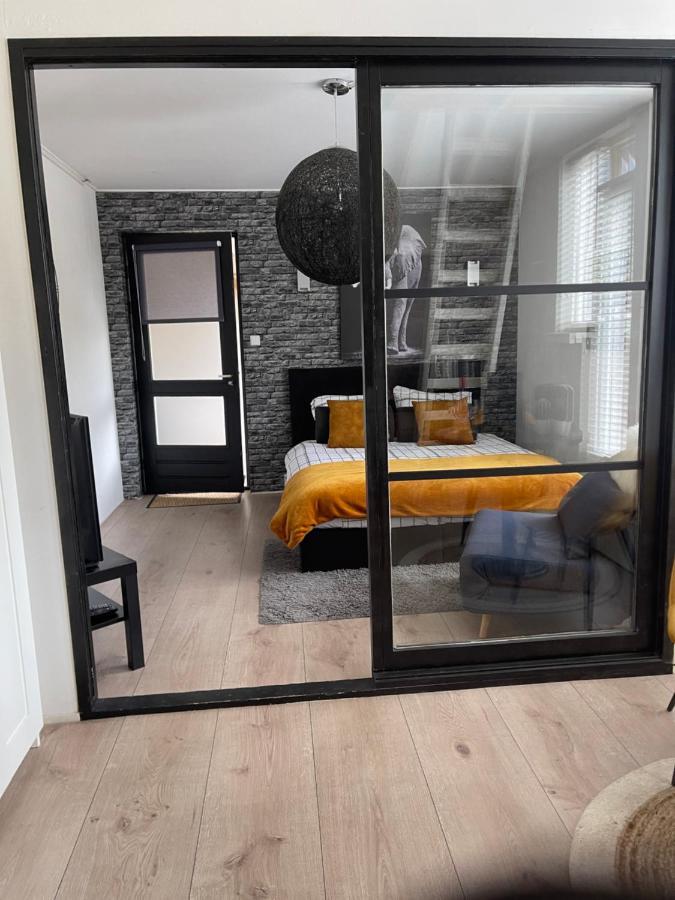 Gezellige Knusse Met Bubbelbad Apartment Huizen